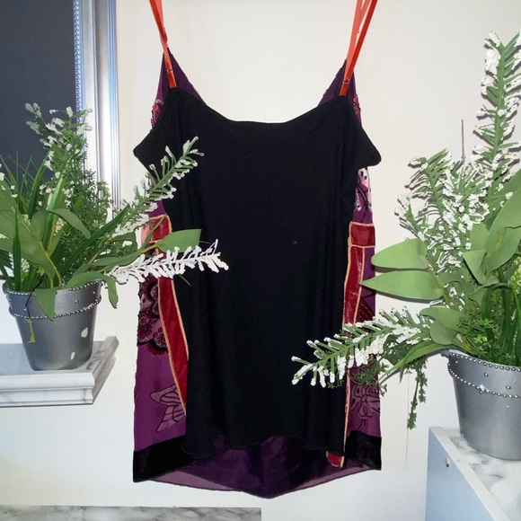 Beaded tank top - Picture 2 of 3